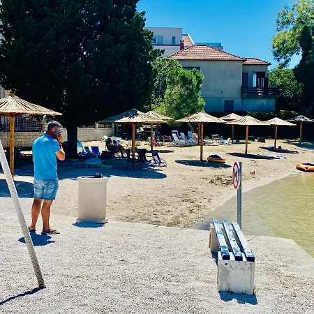 Apartment Beach Front - Pasman