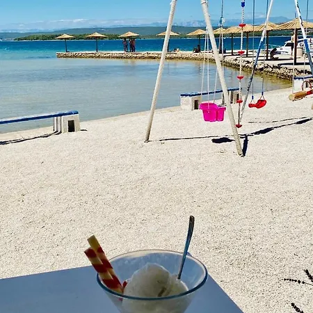 Apartment Beach Front - Pasman