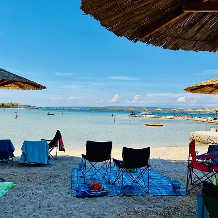 Apartment Beach Front - Pasman Kraj (Zadar)